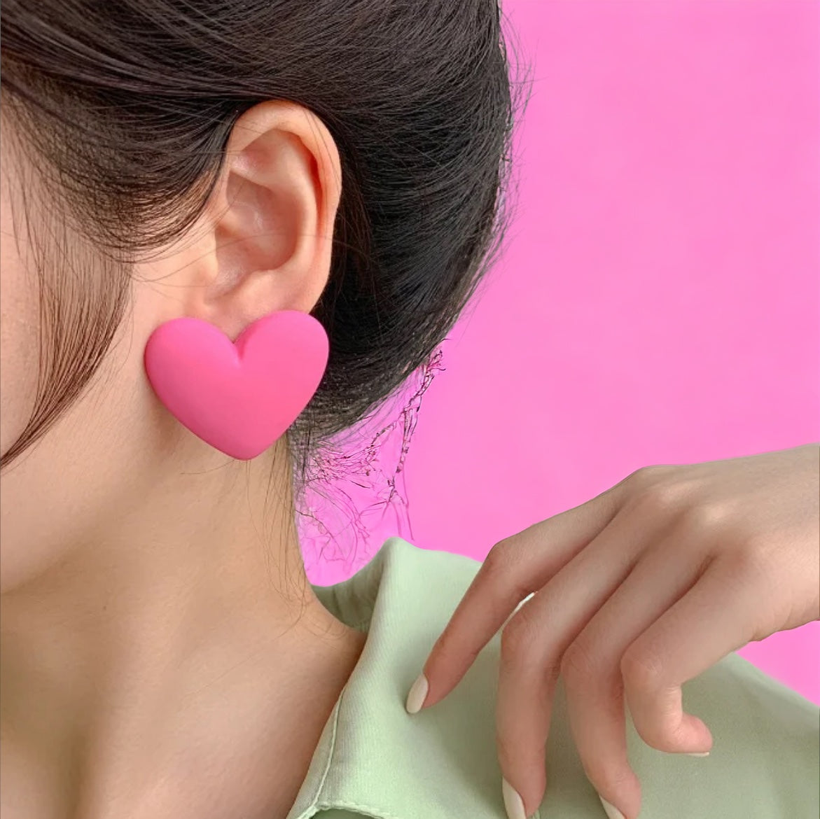 Love hearts earrings