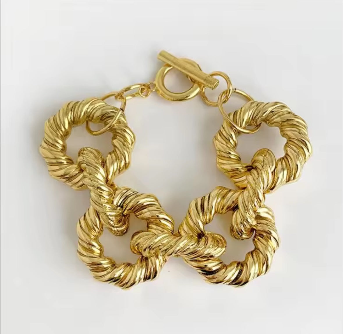 Gold Chain link bracelet
