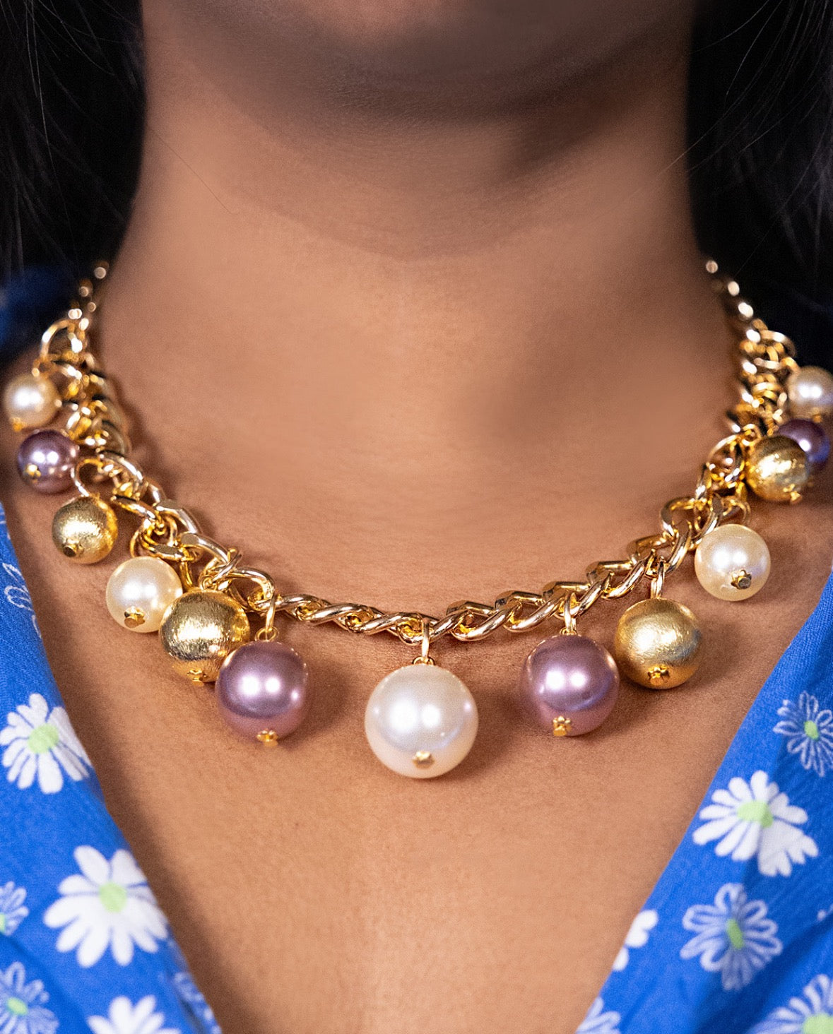 Pearl and chain necklace