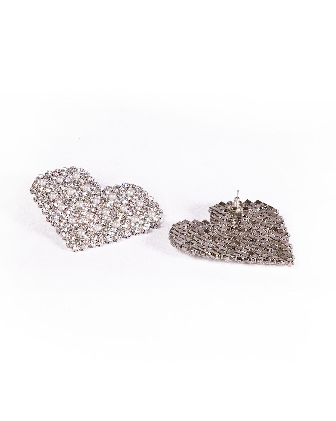 Large crystal hearts