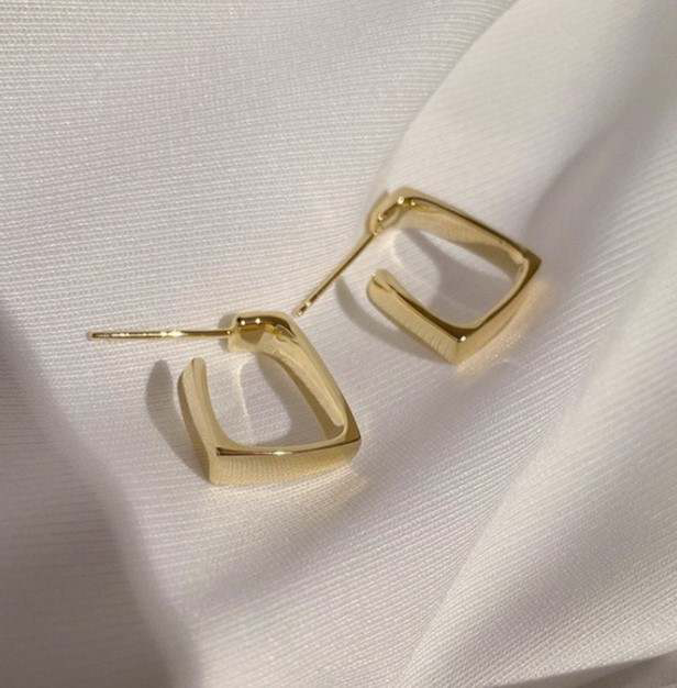 Minimalist office jewelry earrings